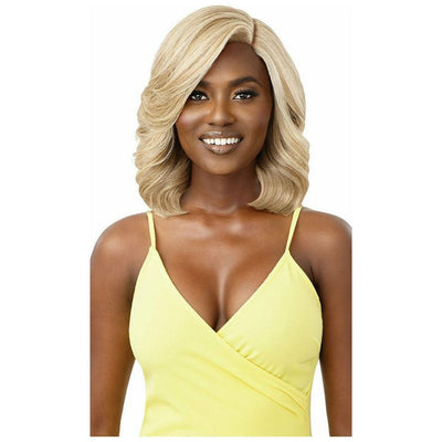 Outre The Daily Wig Synthetic Lace Part Wig - Roxanna (613 only)