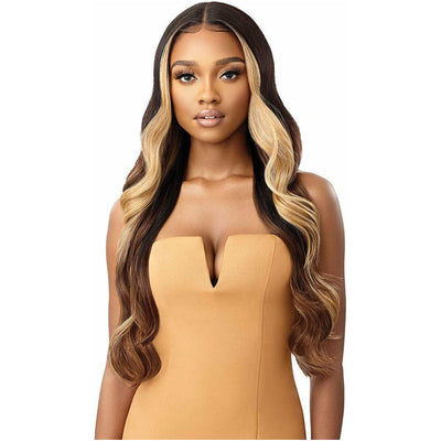 Outre Melted Hairline HD Synthetic Lace Front Wig - Manuella